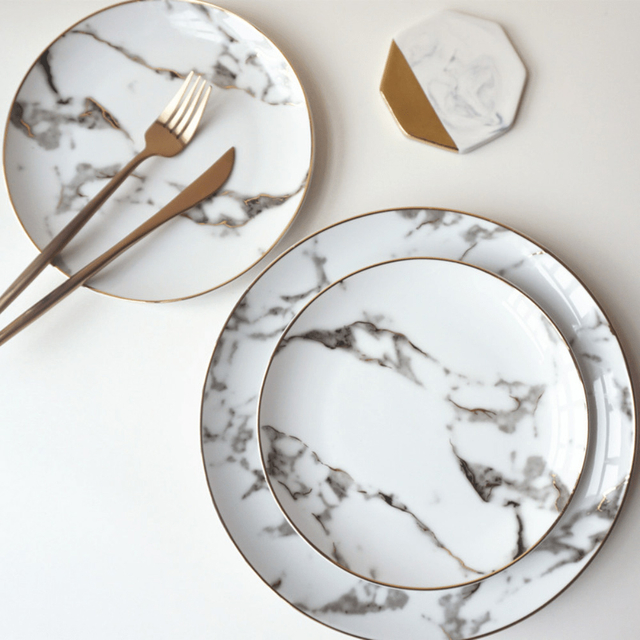Goldaufkleber-Geschirrteller, grauer Keramikteller mit Goldrand, Marmor-Naturdesign