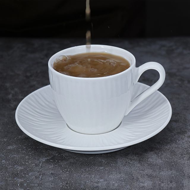 Kaffee, Tee und Espressozubehör, Cappuccino, weiße Restaurant-Tassen, individuelles Logo-Tassen-Set