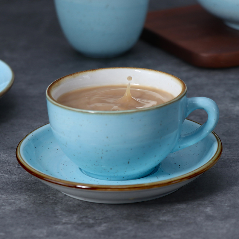 Blaues Steingut-Kaffeetassen-Set mit Untertasse