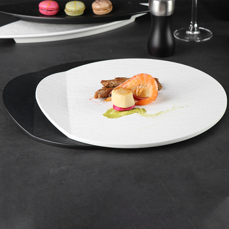 Unregelmäßiger runder Porzellan-Mattteller-Keramik-Essteller für Restaurants