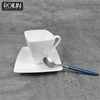 Quadratische Kaffeetasse mit einzigartigem Design
