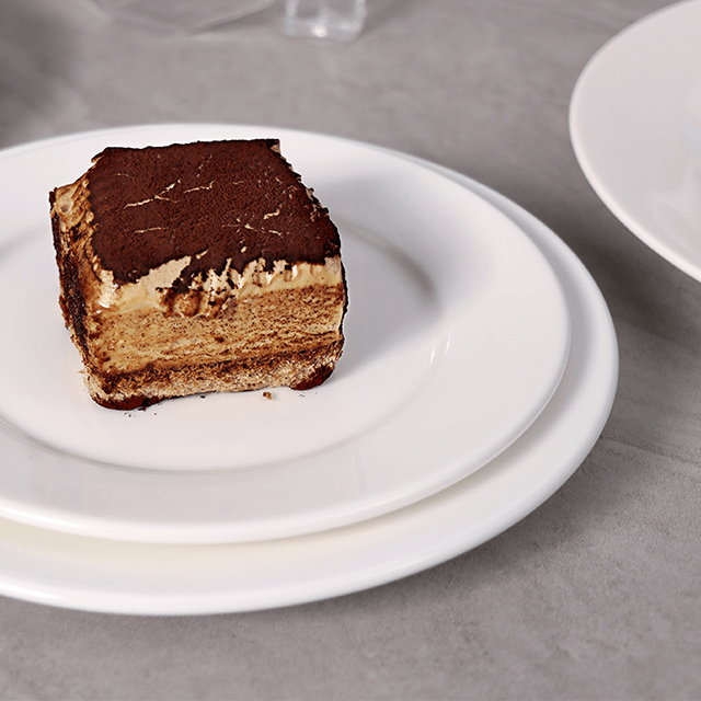 Weißer kundenspezifischer keramischer Partei-Vorspeisen-Teller-Porzellan-Essteller für Gaststätten-Hotel