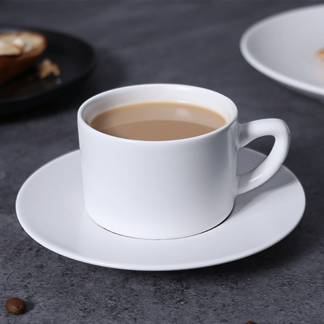 Vorspeisenteller, individuell gestalteter Abendessen-/Dessertteller, runde italienische beste weiße Porzellanteller für Restaurants, Geschirr, Party-Verleih