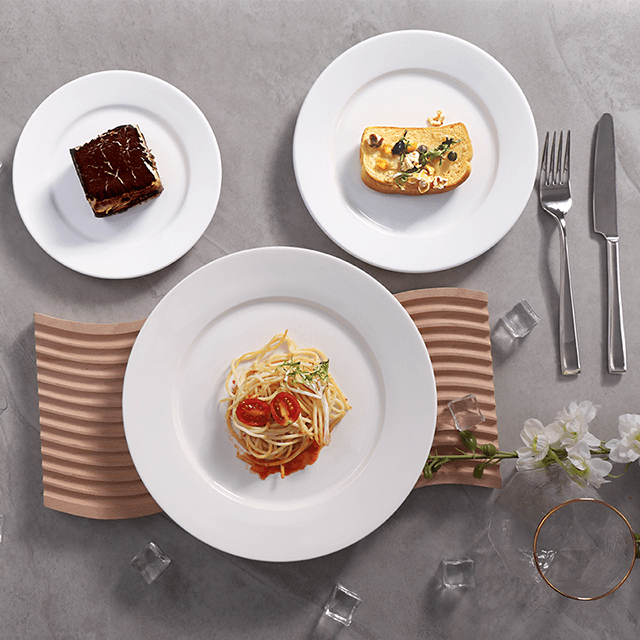 Weißer kundenspezifischer keramischer Partei-Vorspeisen-Teller-Porzellan-Essteller für Gaststätten-Hotel