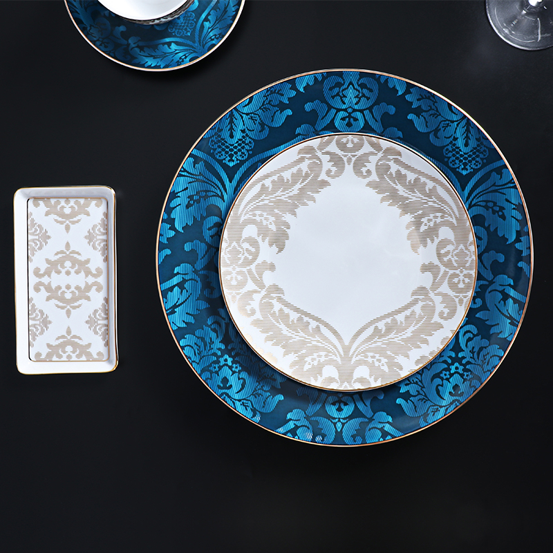 Nordische Geschirrsets Goldrand Bone China Teller Set für Restaurant