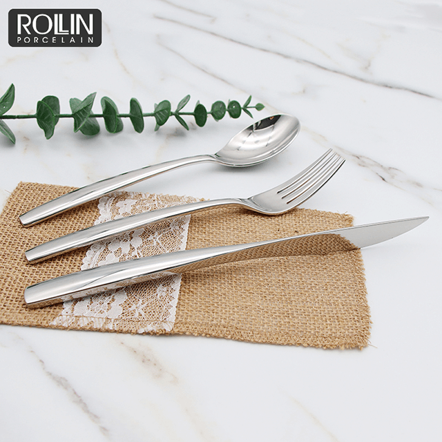 Kann individuelle Logo-Edelstahl-Bestecksets für das Hotel herstellen