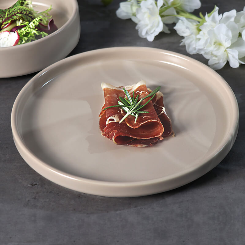 Hotel-Porzellan-Essteller für den Catering-Service