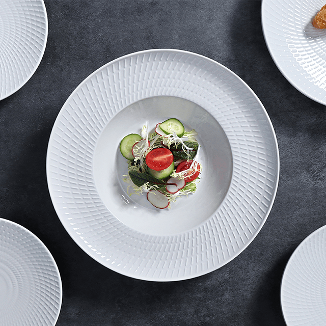 Guangzhou Hotel Lieferant Weiße Speiseteller Fine Dining Keramik-Partyteller Kundenspezifischer weißer Porzellanteller für Restaurants