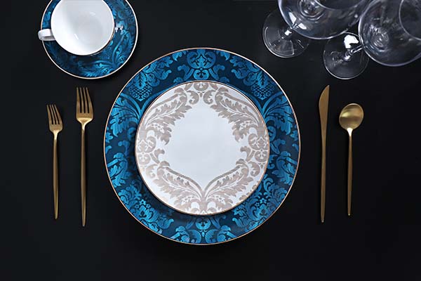 Bone China-Geschirr